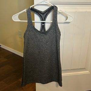 Lululemon tank top size 4